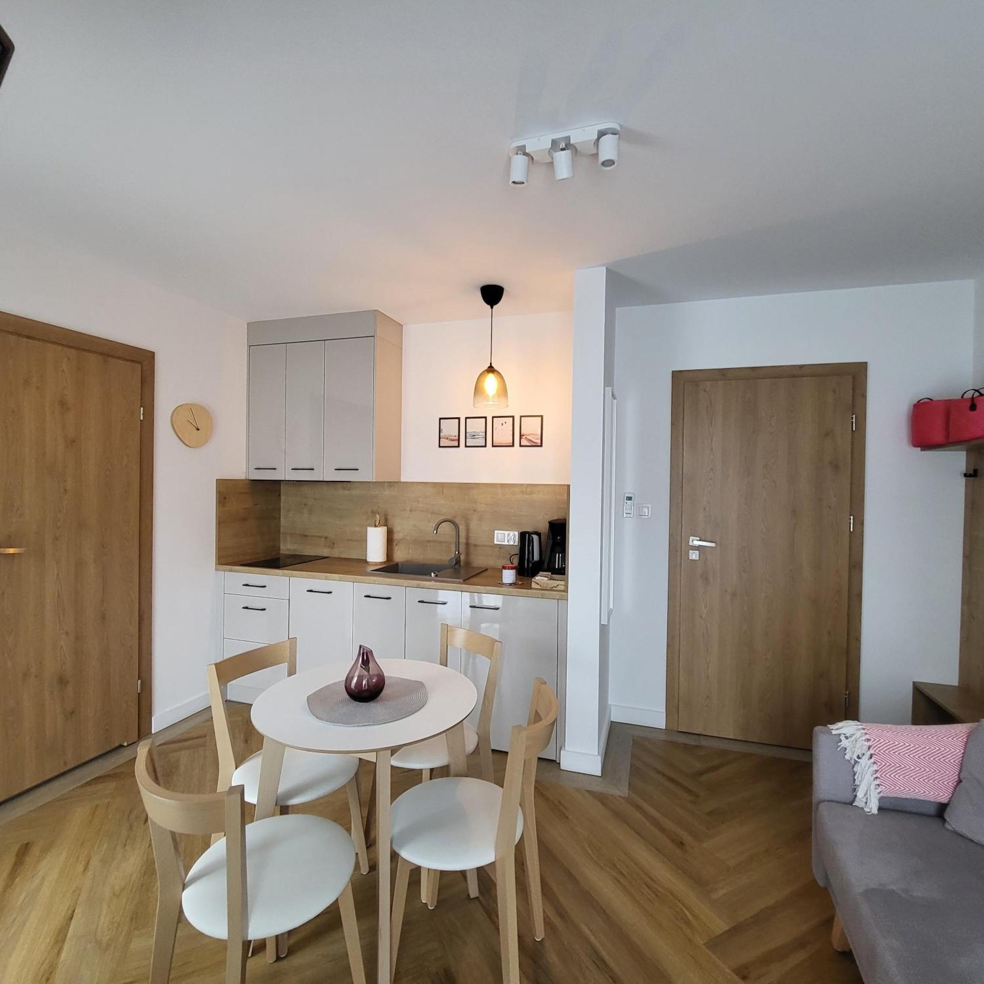 Apartamenty Julia Apartamenty Ozonowane Устроне-Морське Екстер'єр фото