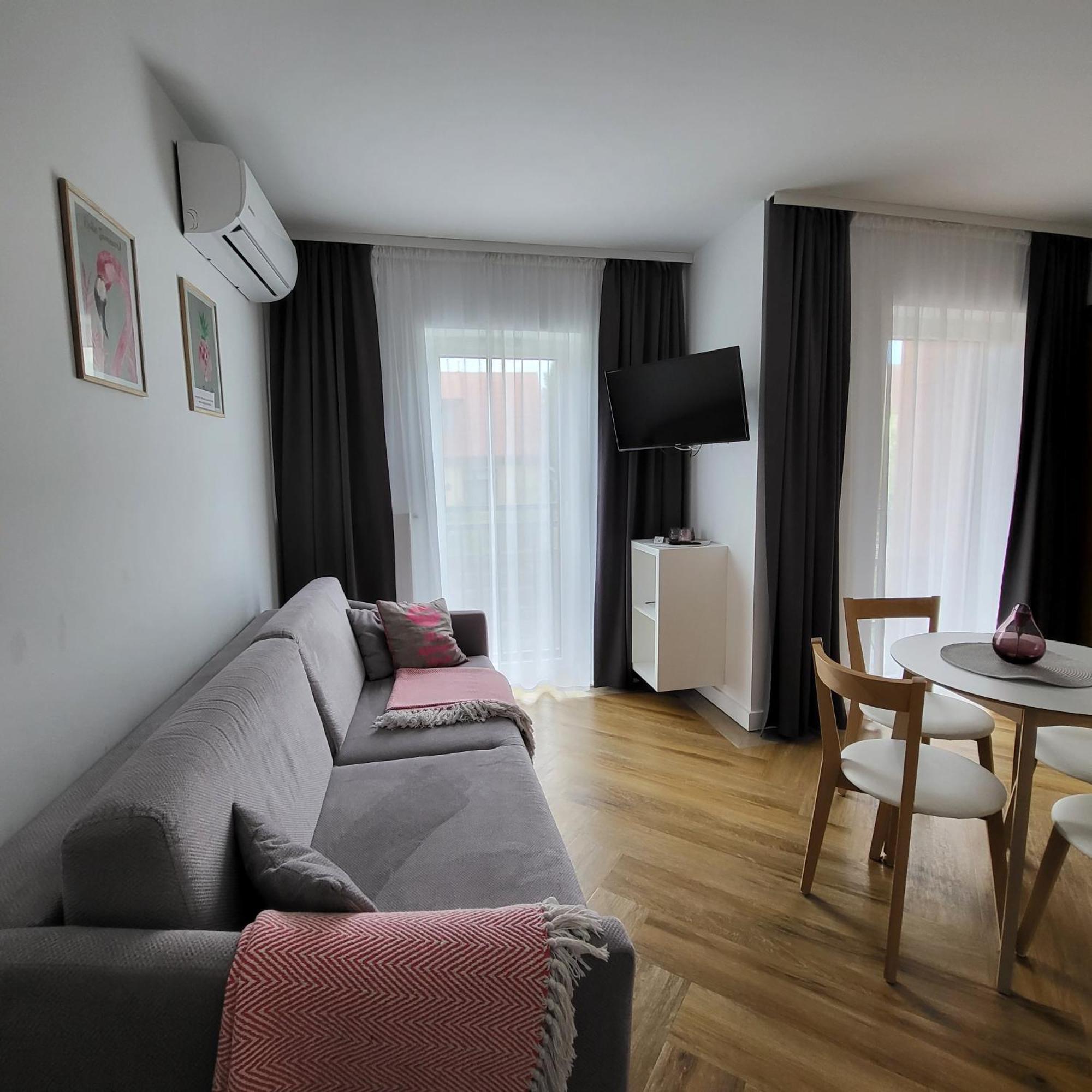 Apartamenty Julia Apartamenty Ozonowane Устроне-Морське Екстер'єр фото